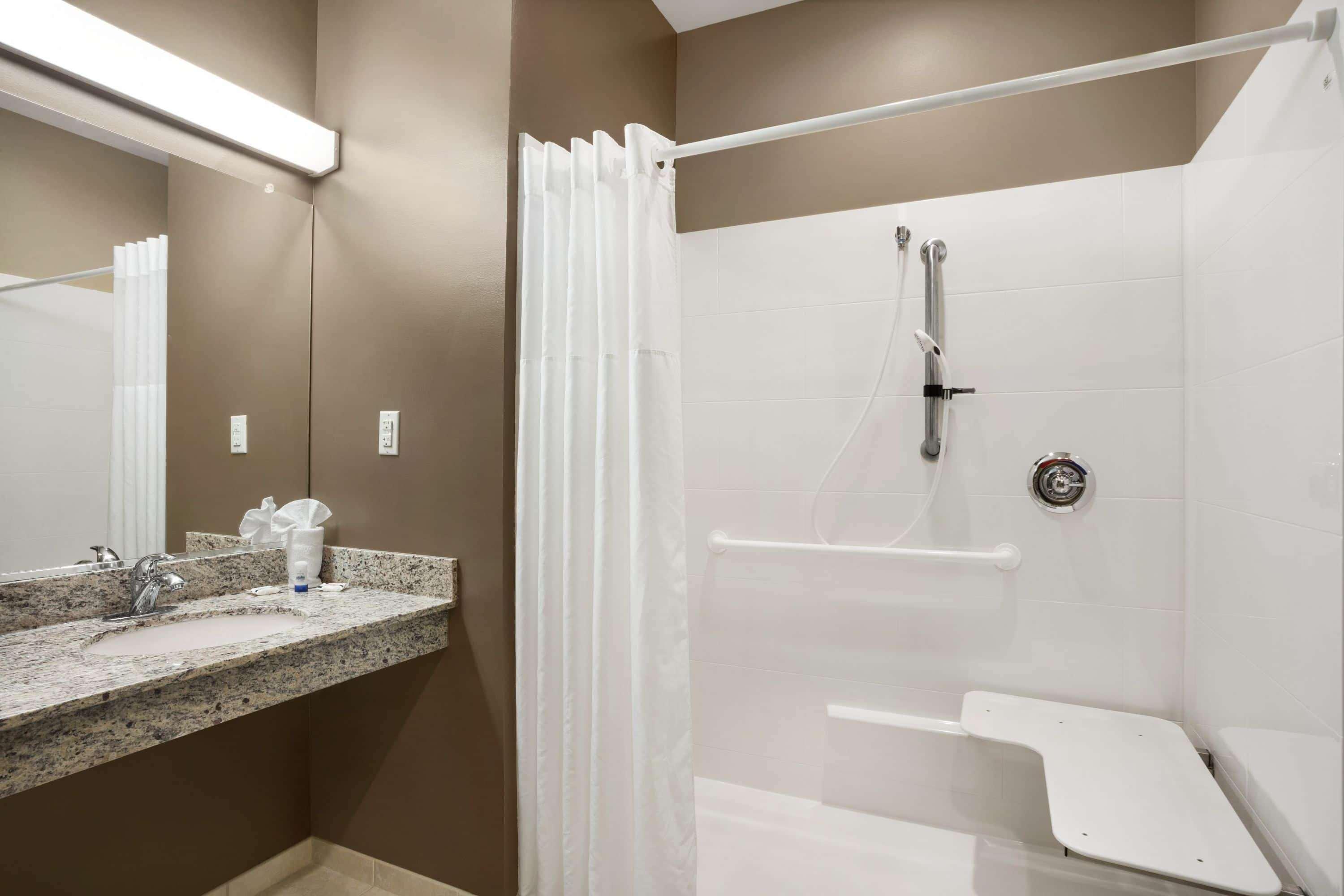 Microtel Inn & Suites By Wyndham Cambridge Luaran gambar
